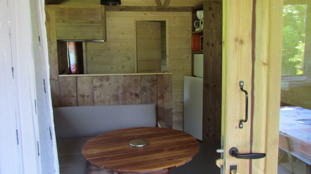 intérieur mobile home bois